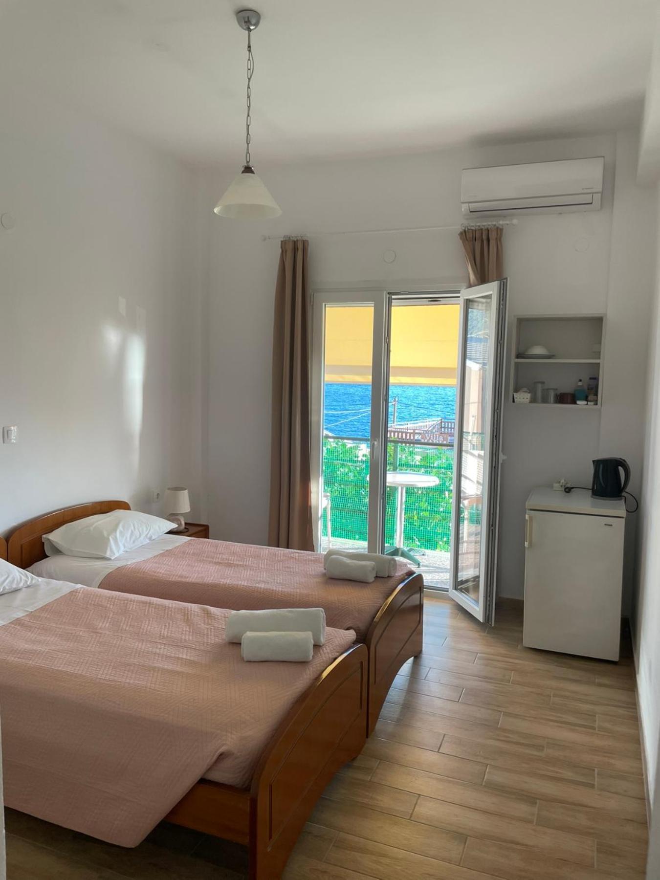 Nafsika Apartments Agios Georgios Pagon Exterior photo